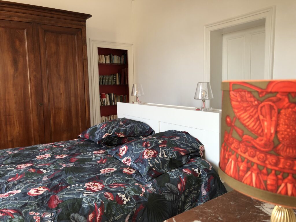 Maison Bout du monde, la chambre Sainte-Anne.