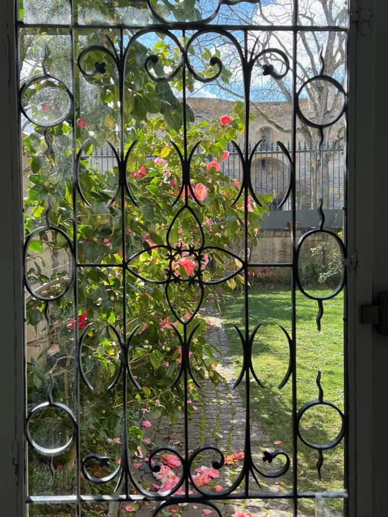 Maison Bout du monde château Angers, airbnb meublés de tourisme et chambres d'hôtes de charme